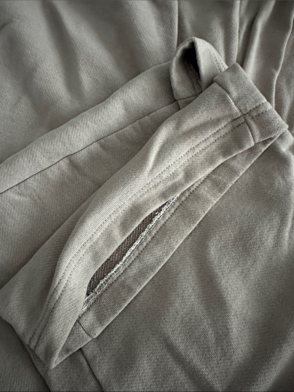 ALO Yoga Taupe Cozy Sweatshirt & Jogger Swetpant Set- Size - Picture 12 of 12